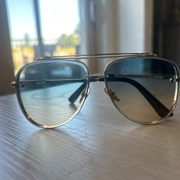 Gold Aviator Sunglasses – Classic Gradient Brown Lens Metal Frame - Picture 10 of 11